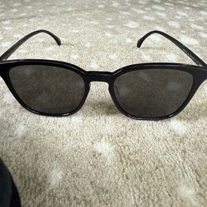 Gucci Black Sunglasses